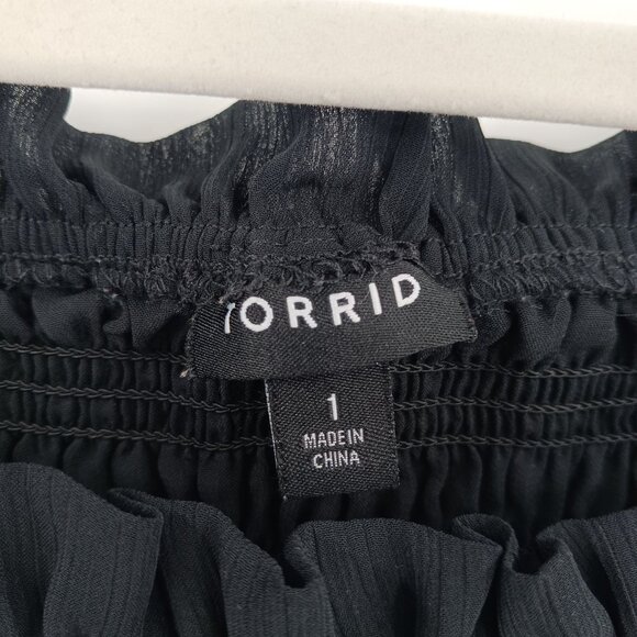 Torrid Black Crinkle Chiffon Off Shoulder Smocked Crop Top 1X - Picture 8 of 12